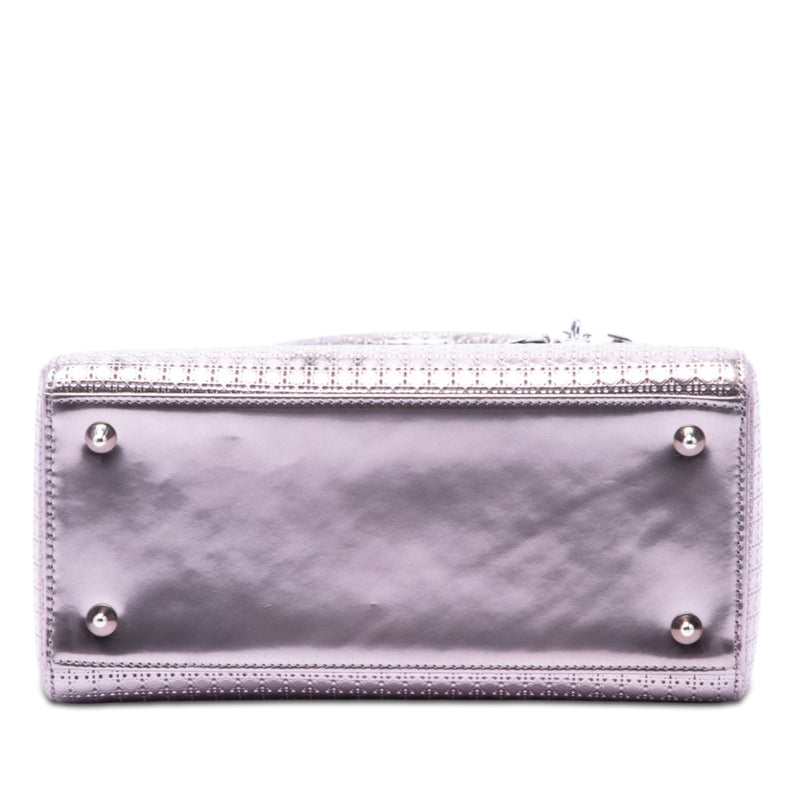 Medium Metallic Patent Microcannage Lady Dior - Image 3