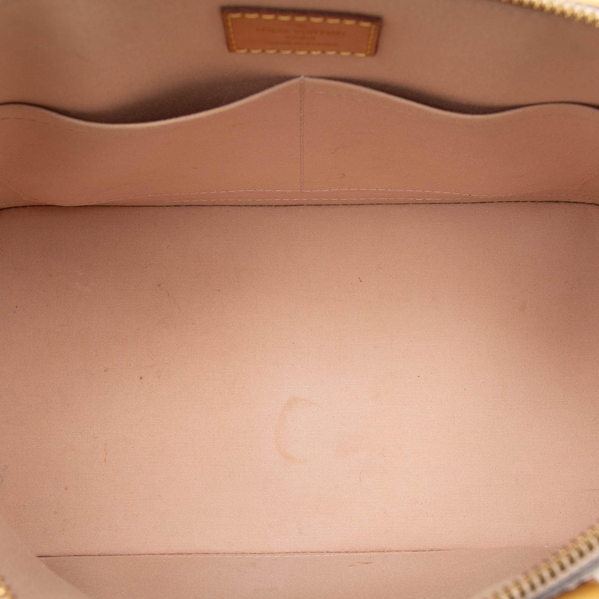 Monogram Vernis Alma PM - Image 4