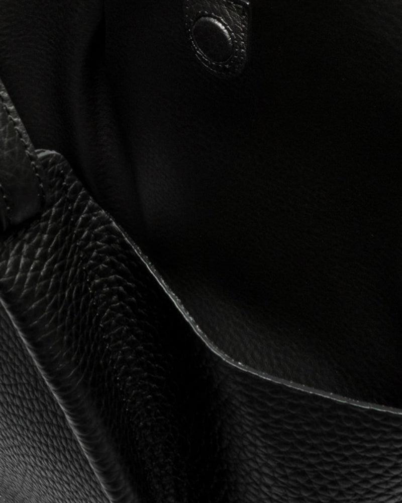 Gianni Chiarini Dua Shoulder Bag — Black