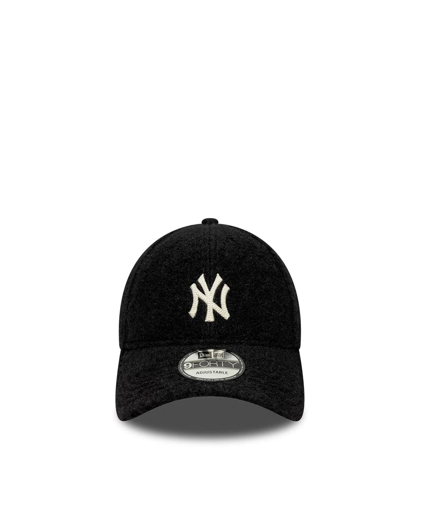 New Era Cap 60915753 Plush Borg Winter Baseball — Black Crown Caps