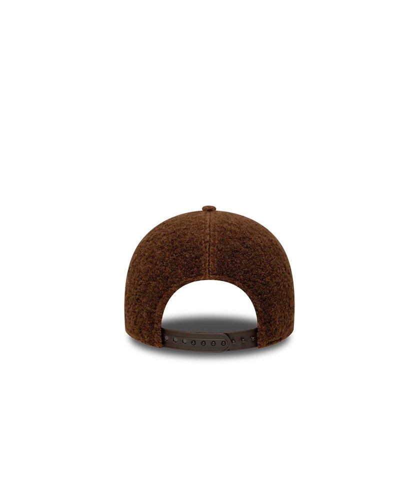 New Era Cap 60915754 Borg Fleece Baseball — Brown Crown Caps