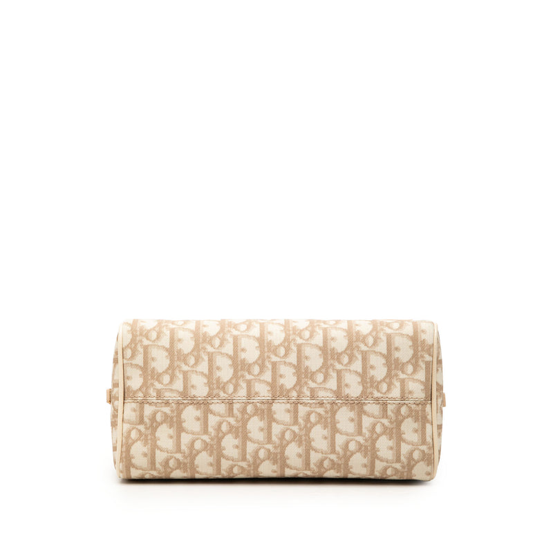 Oblique Canvas Trotter Boston Bag - Image 3