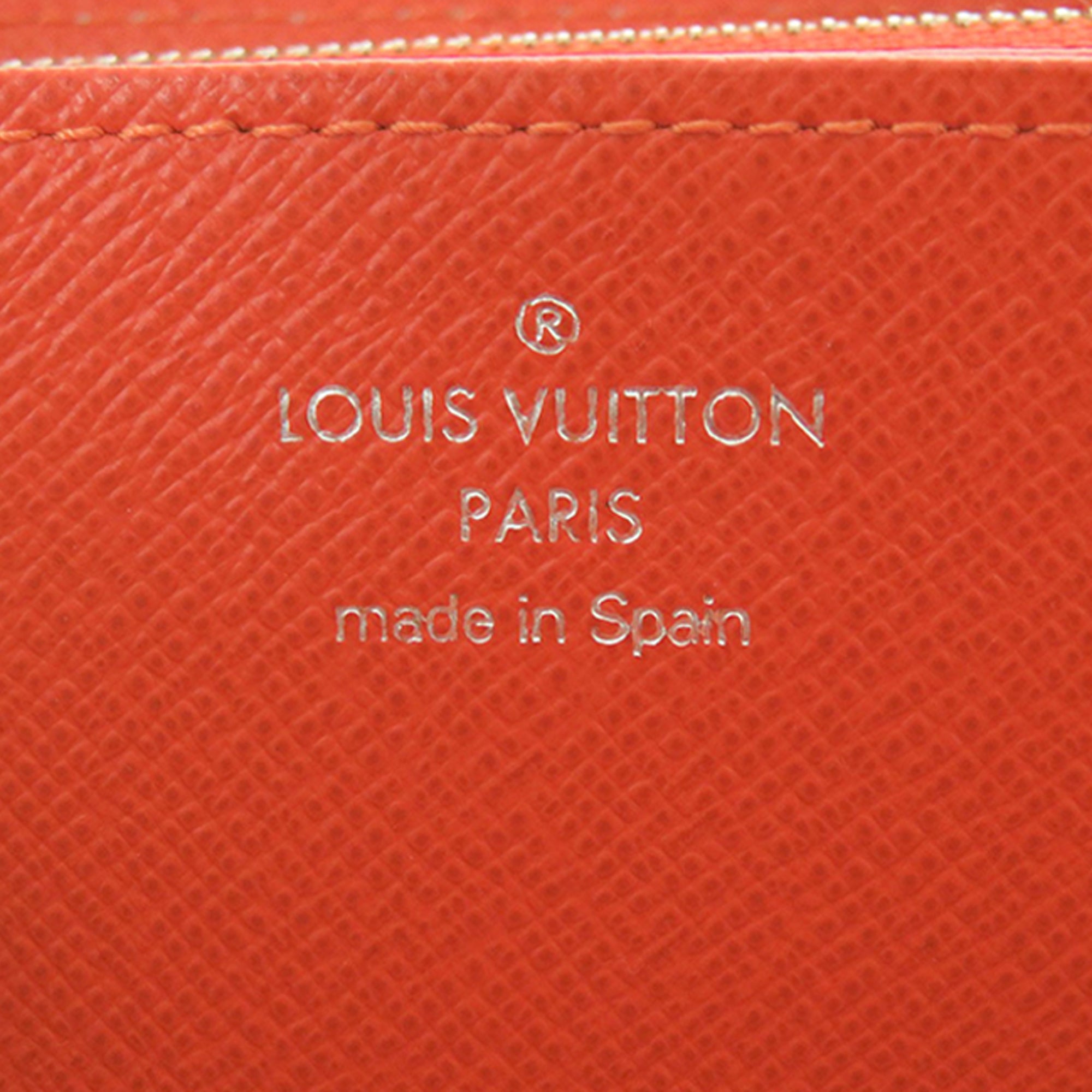 Epi Zippy Long Wallet - Image 5