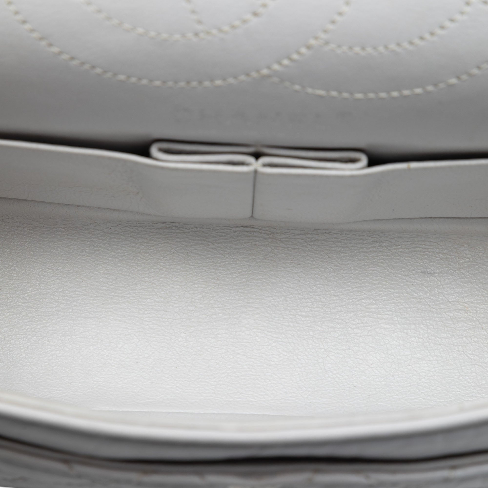 Quilted Aged Calfskin Reissue 2.55 Double Flap 225 - Image 4