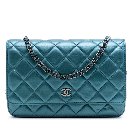 CC Quilted Metallic Lambskin Wallet On Chain - Image 1