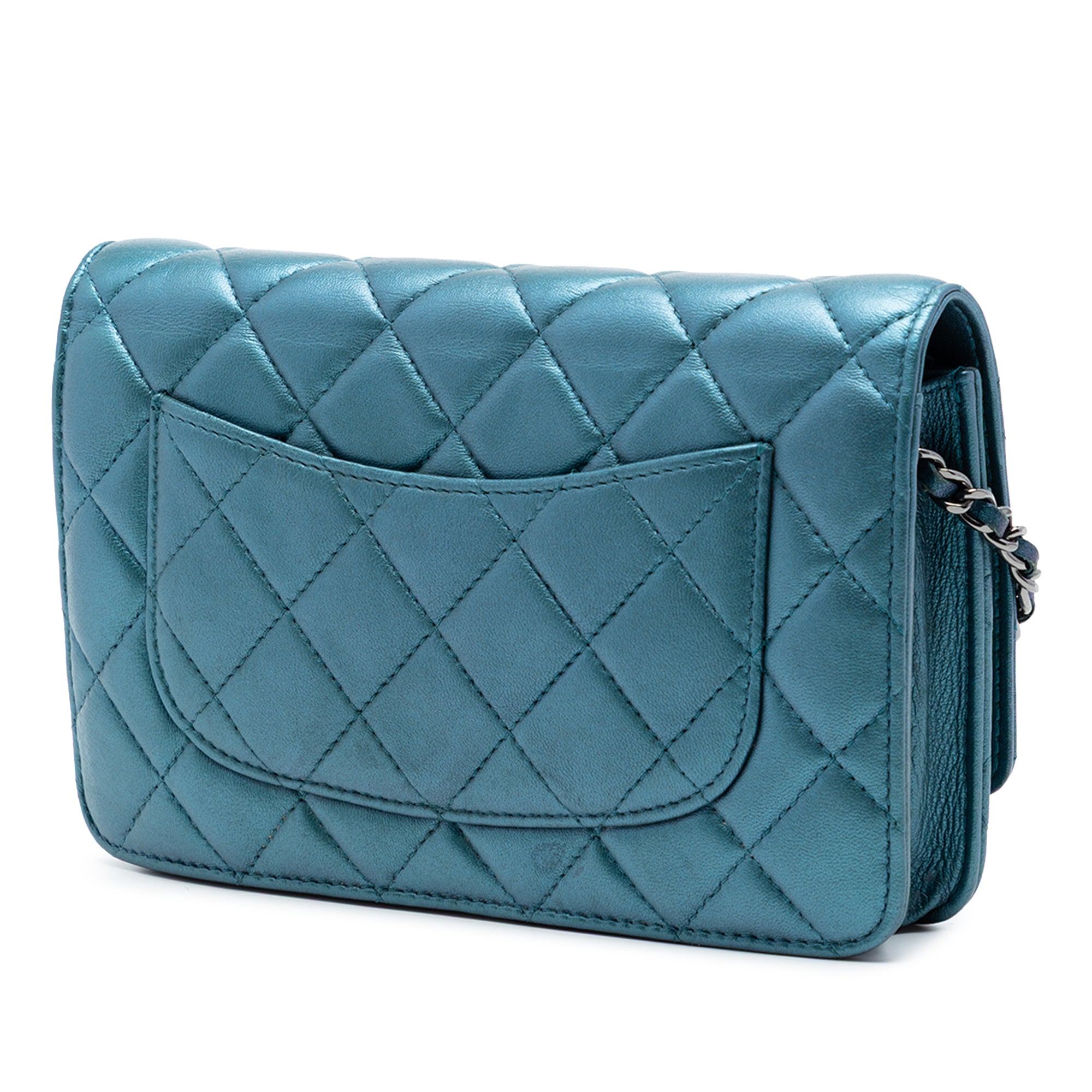 CC Quilted Metallic Lambskin Wallet On Chain - Image 2