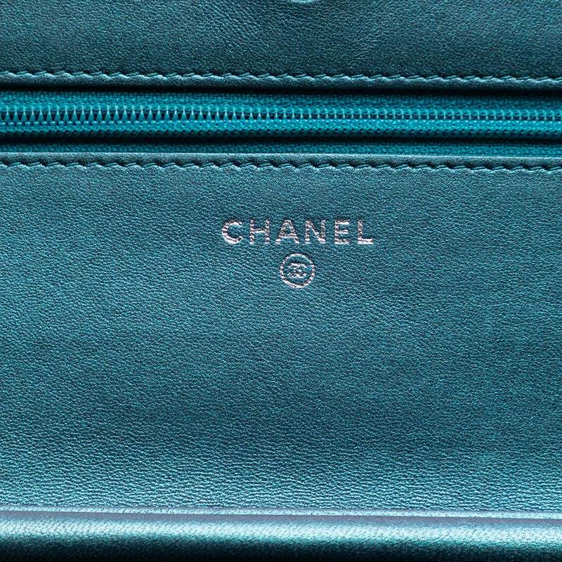 CC Quilted Metallic Lambskin Wallet On Chain - Image 5