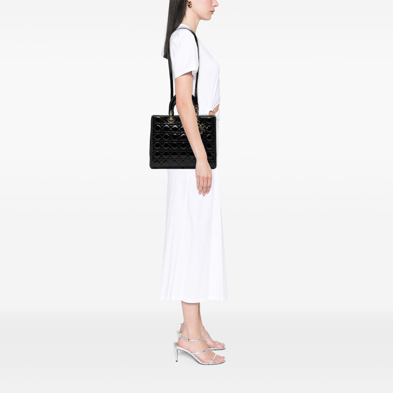 Large Patent Cannage Lady Dior - Image 6