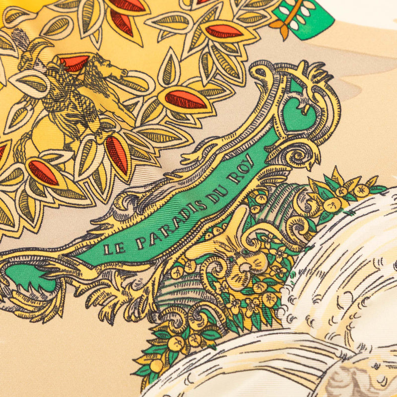 Le Paradis du Roy Silk Scarf 90 - Image 6