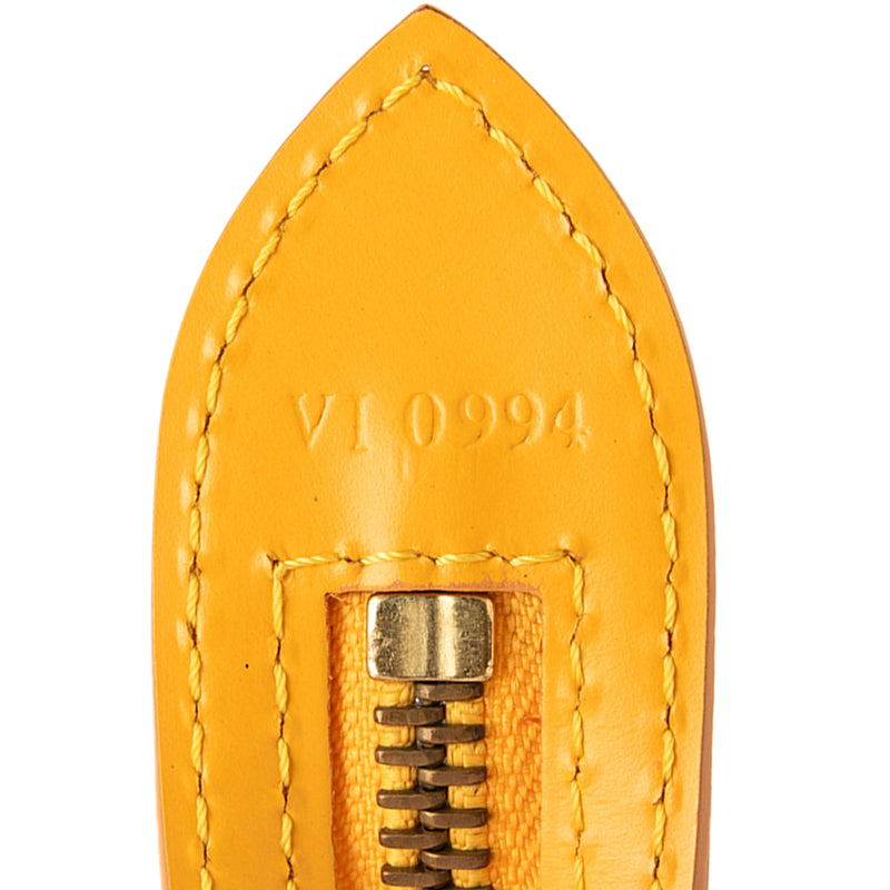 Epi Saint Jacques PM Short Strap - Image 6