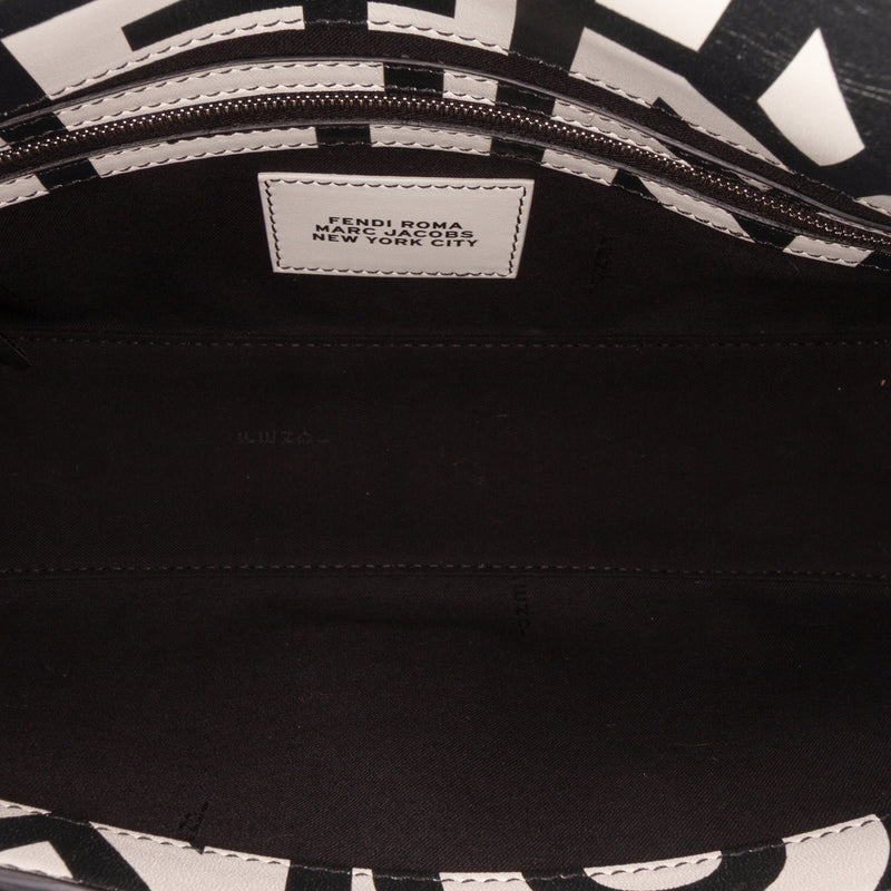 Marc Jacobs Nappa Vitello King Logo Print Baguette Satchel - Image 4