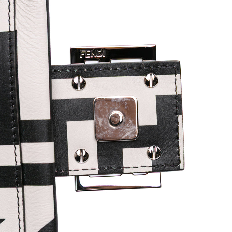 Marc Jacobs Nappa Vitello King Logo Print Baguette Satchel - Image 6