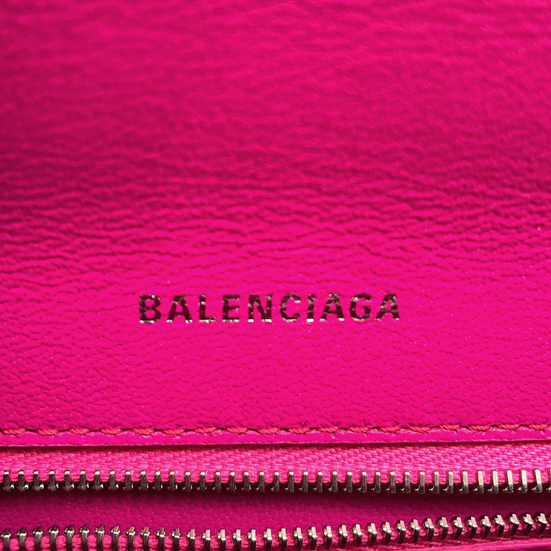 Small Shiny Box Calfskin Hourglass Satchel - Image 5