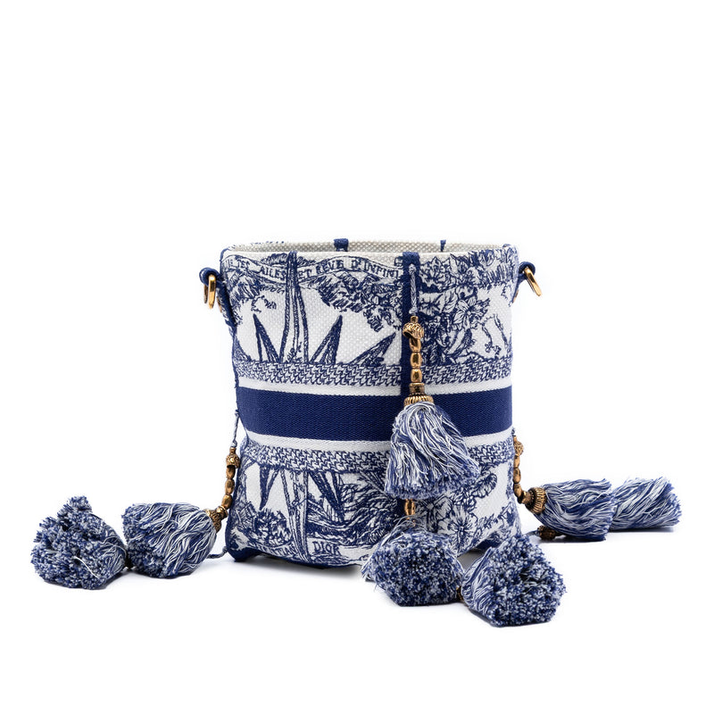 Canvas Embroidered Reve d Infini D Bubble Bucket Bag - Image 2
