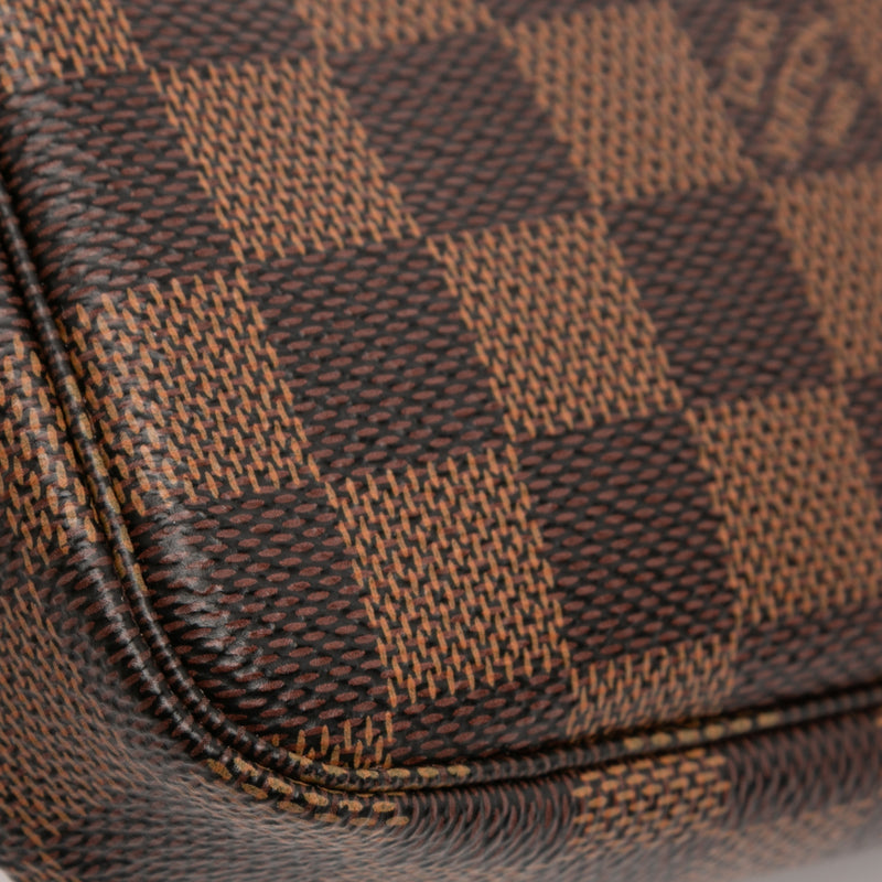 Damier Ebene Mini Pochette Accessoires - Image 9