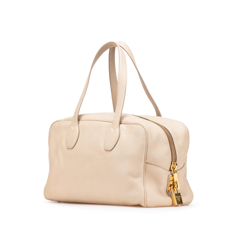 Vitello Daino Shoulder Bag - Image 2