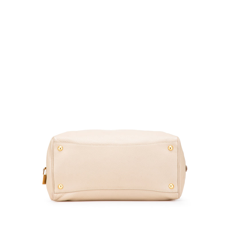 Vitello Daino Shoulder Bag - Image 3