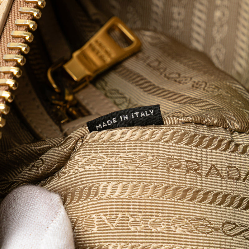 Vitello Daino Shoulder Bag - Image 7