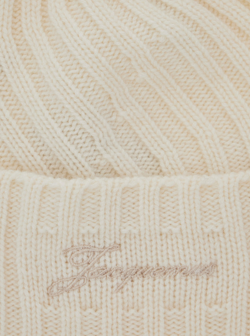 Jacquemus Acu00767ak0 Ribbed Knit Wool Beanie — White Beanies
