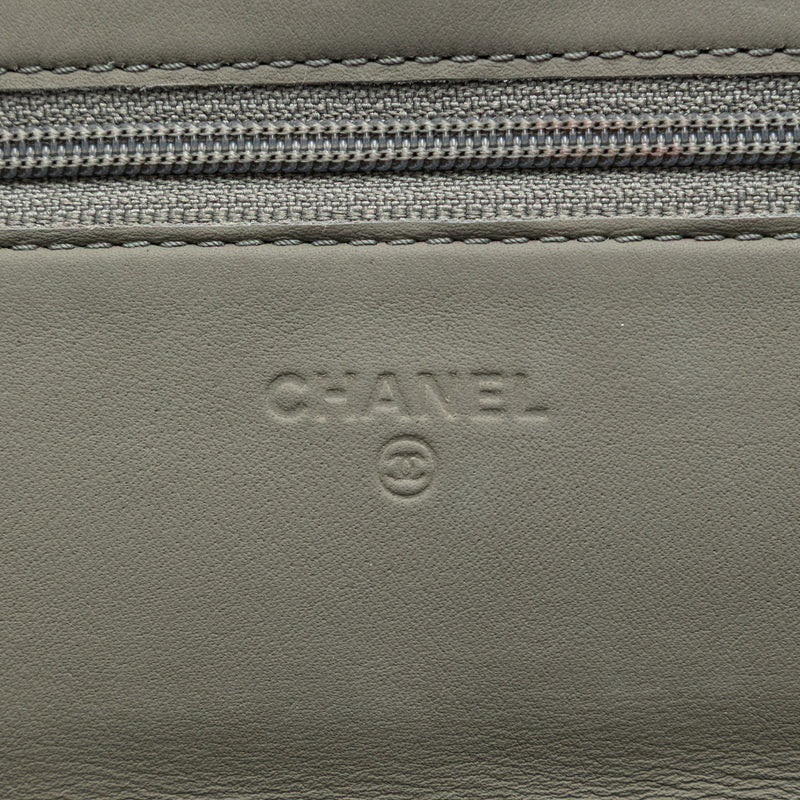 CC Quilted Lambskin Incognito Wallet On Chain - Image 5