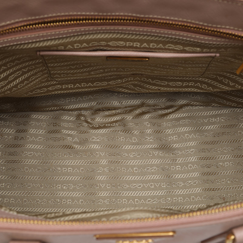 Large Saffiano Lux Galleria Double Zip Tote - Image 4