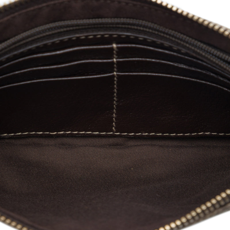 Guccissima Heart Trimmed GG Supreme Wristlet Clutch - Image 4
