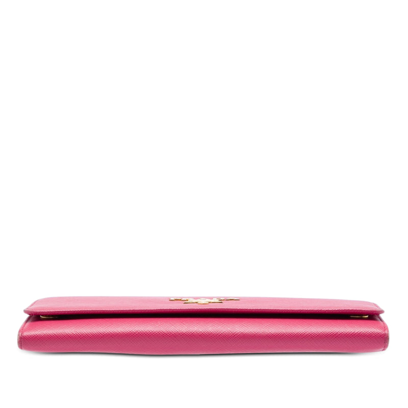 Saffiano Lux Wallet On Chain - Image 3