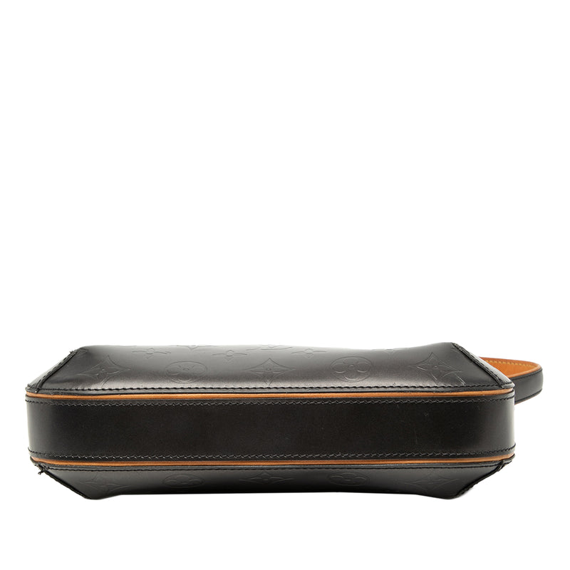 Monogram Mat Fowler - Image 3