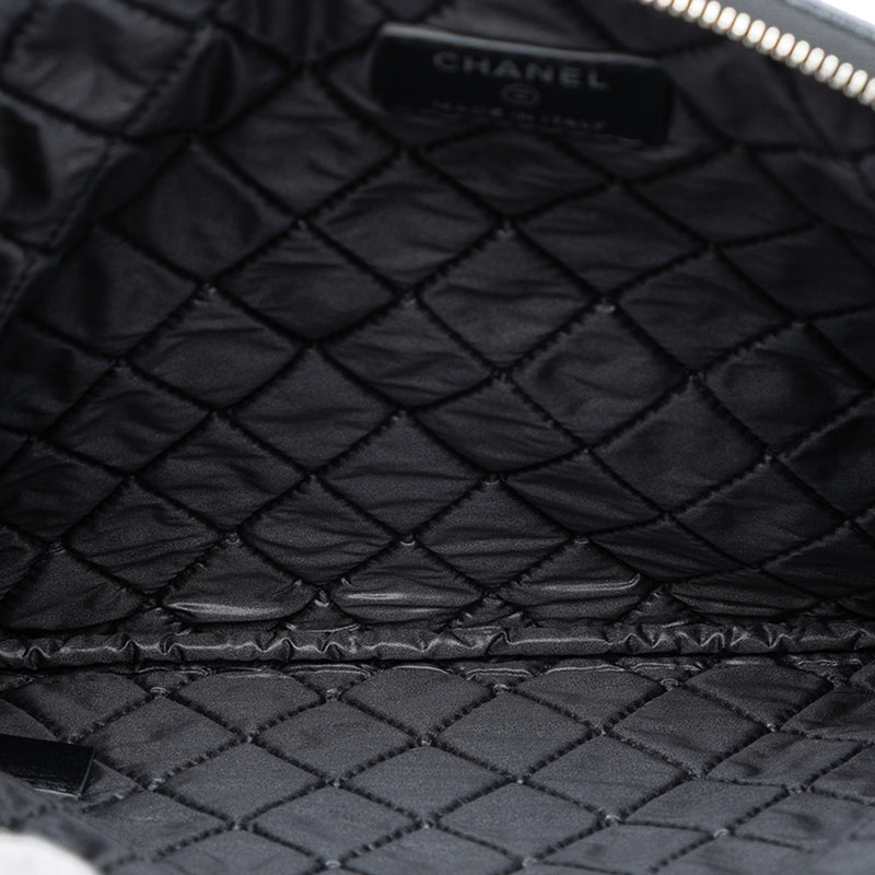 Medium CC Quilted Caviar O Case Clutch - Image 4
