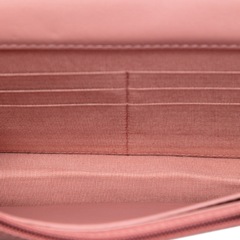 Ombre Patent and Aged Calfskin Crystal Wallet On Chain - Image 4