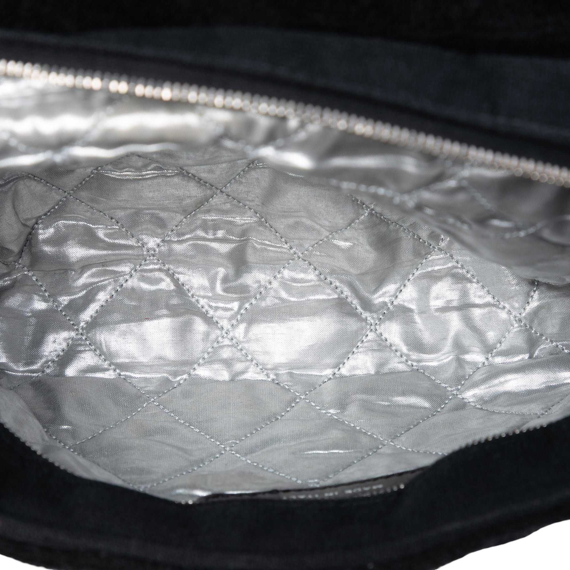 CC Quilted Terry Cloth Flap - Image 4