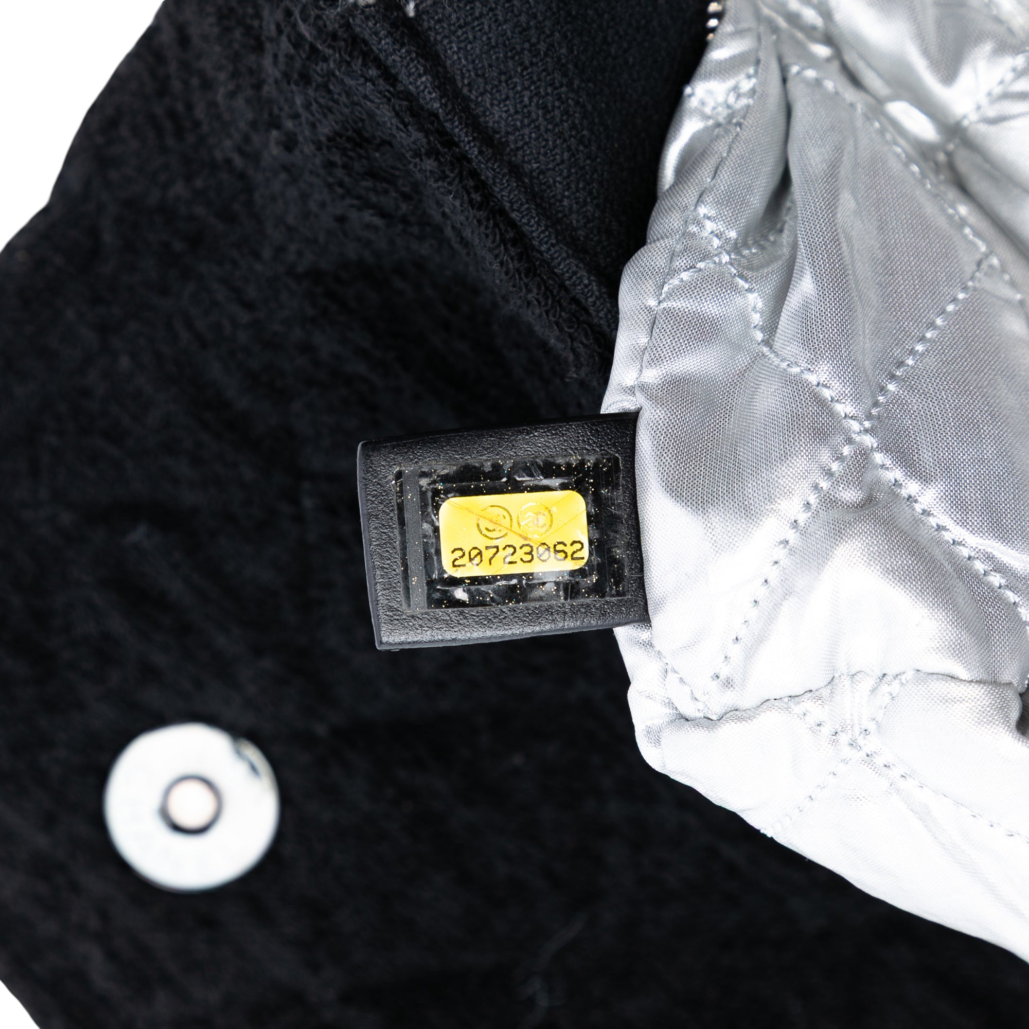 CC Quilted Terry Cloth Flap - Image 5