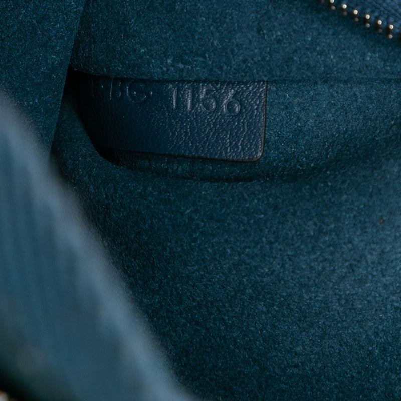 Medium Suede Seau Sangle Bucket Bag - Image 6