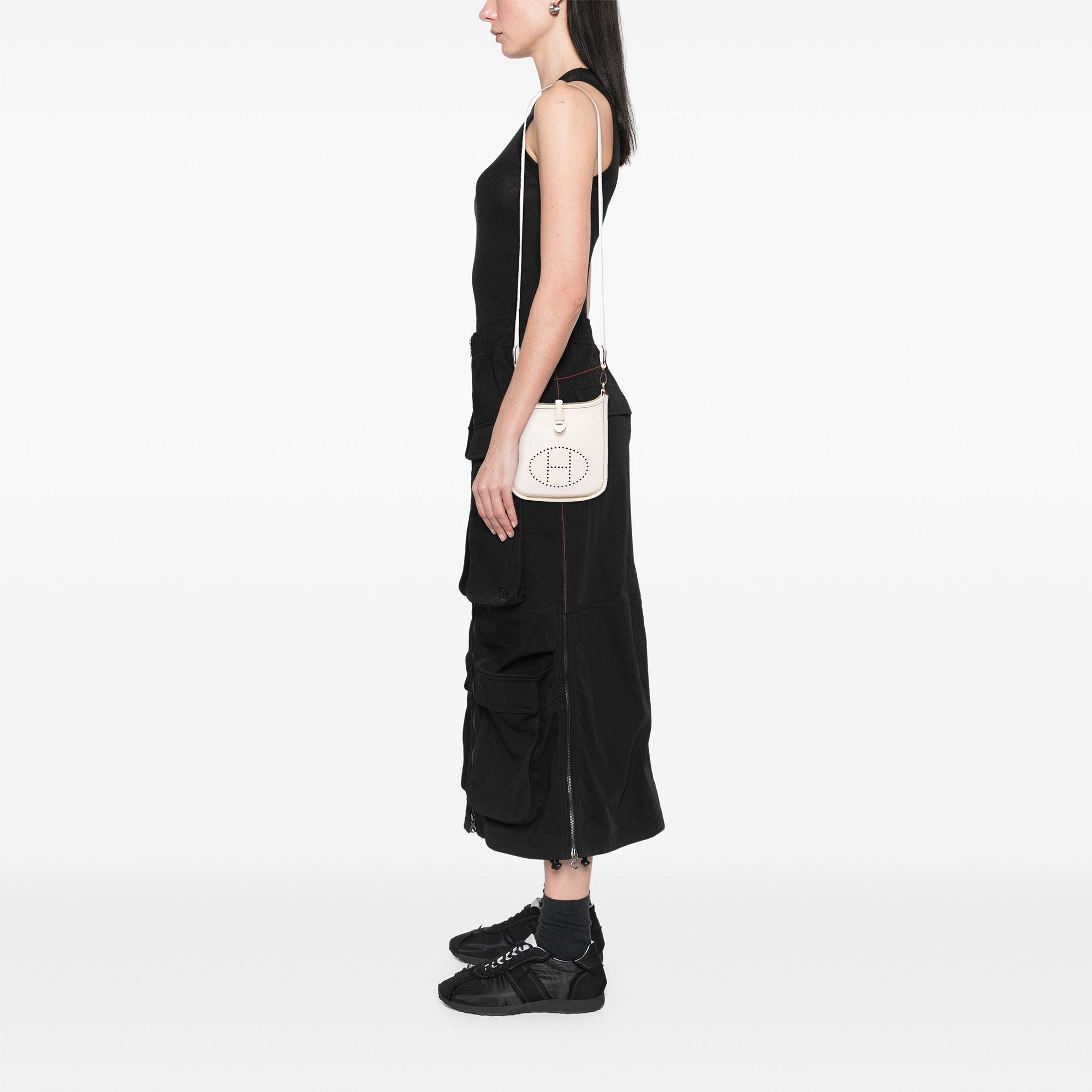 Clemence Evelyne 16 Amazone - Image 6