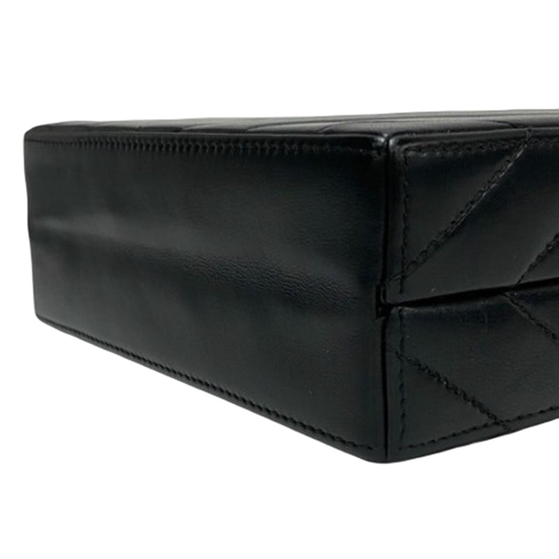 CC Chevron Lambskin Box Crossbody - Image 17