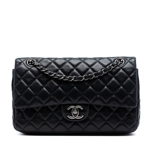 Medium Classic Lambskin Double Flap - Image 1