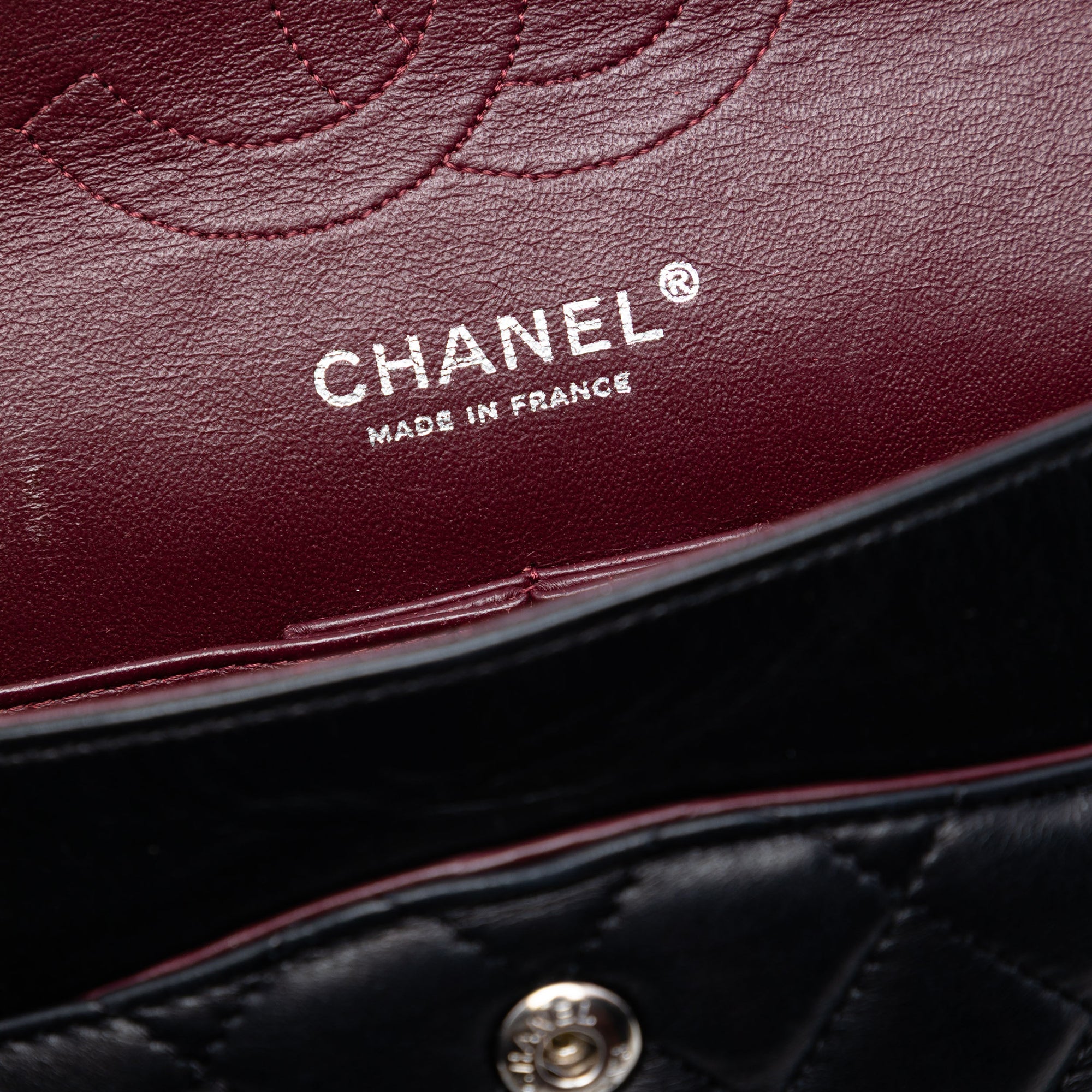 Medium Classic Lambskin Double Flap - Image 5