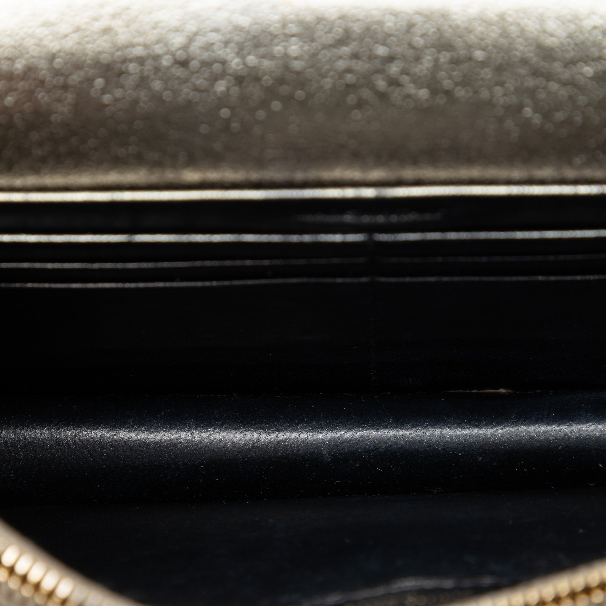 Small Metallic Kate Tassel Wallet On Chain - Image 4