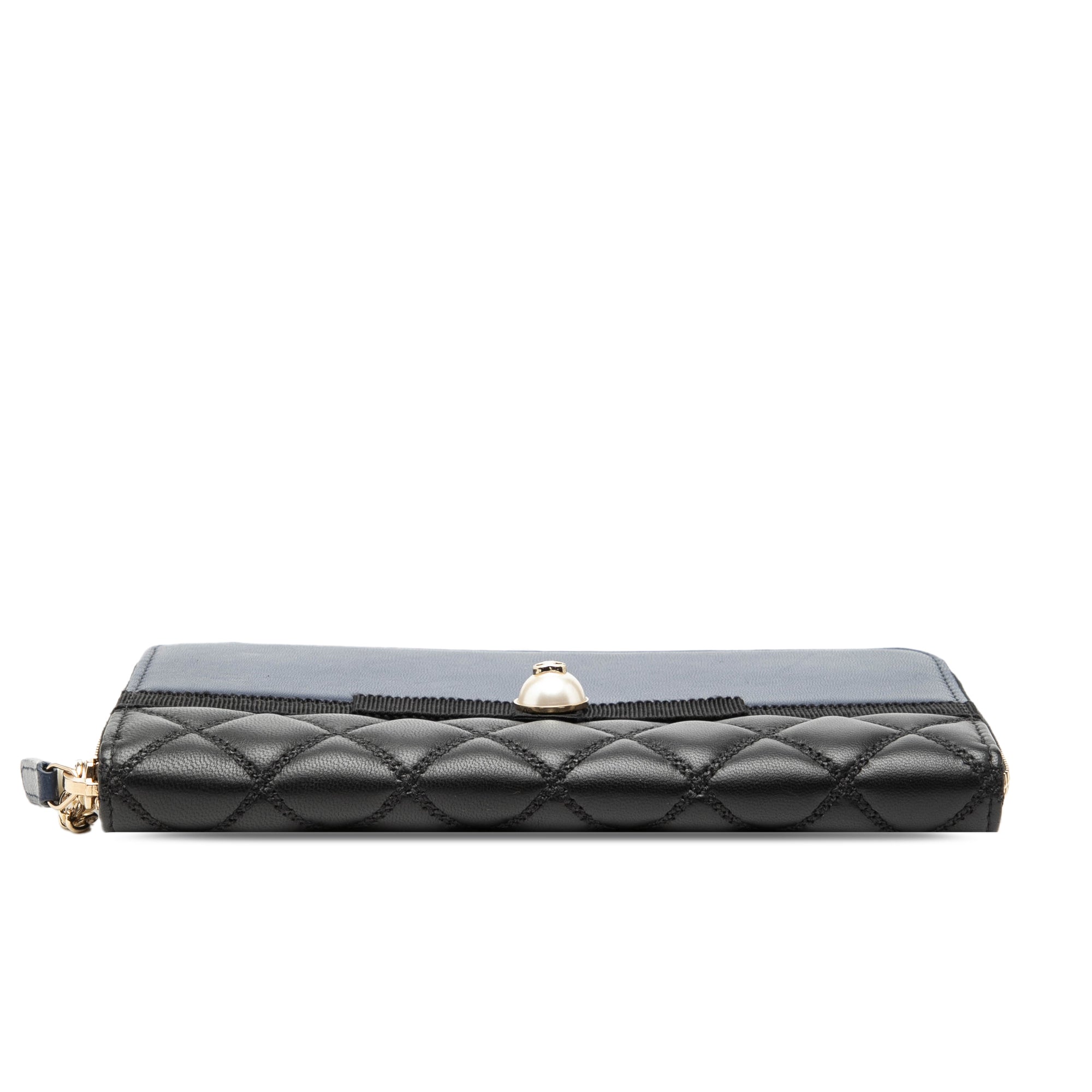 Bicolor Quilted Lambskin Faux Pearl Ribbon Long Wallet - Image 3