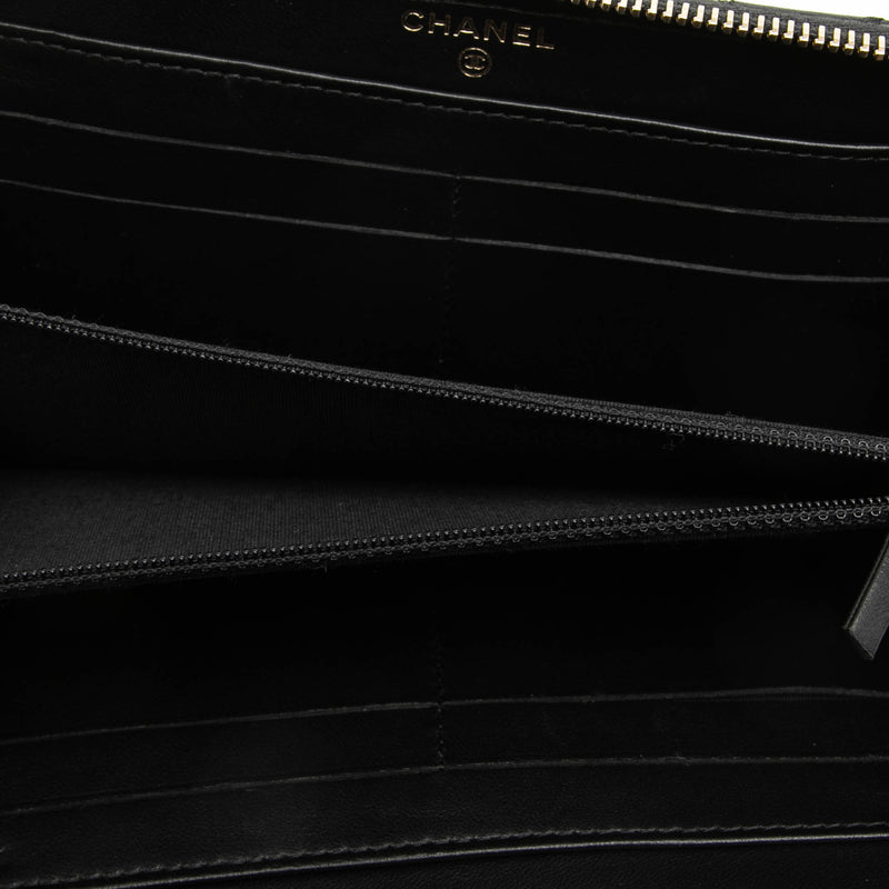 Bicolor Quilted Lambskin Faux Pearl Ribbon Long Wallet - Image 4
