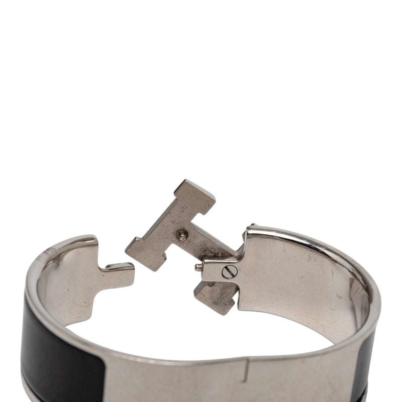Wide Enamel Clic Clac H Bracelet PM - Image 5