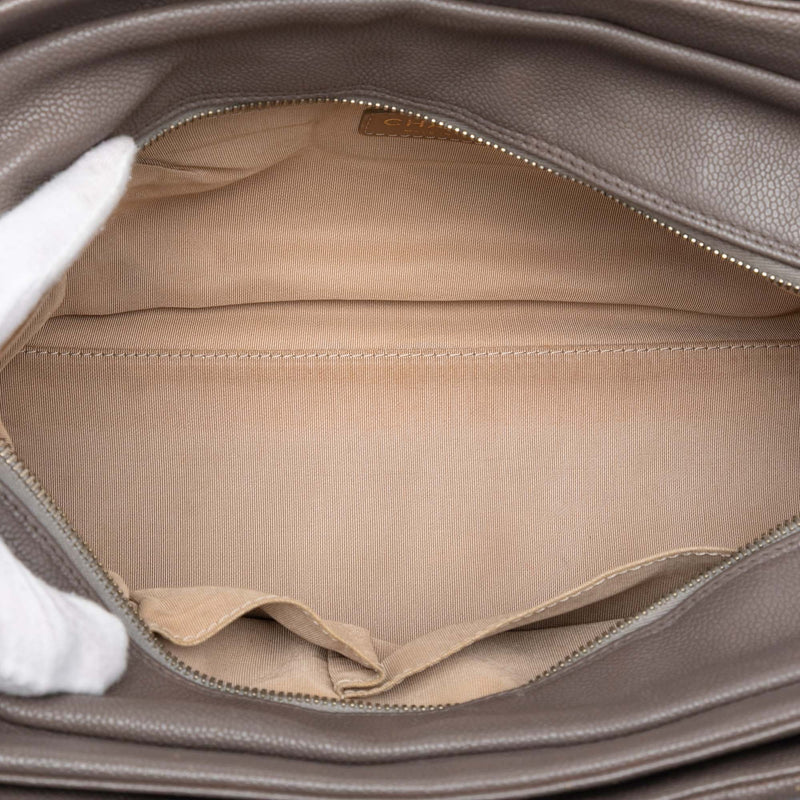 CC Caviar Wild Stitch Tote - Image 4