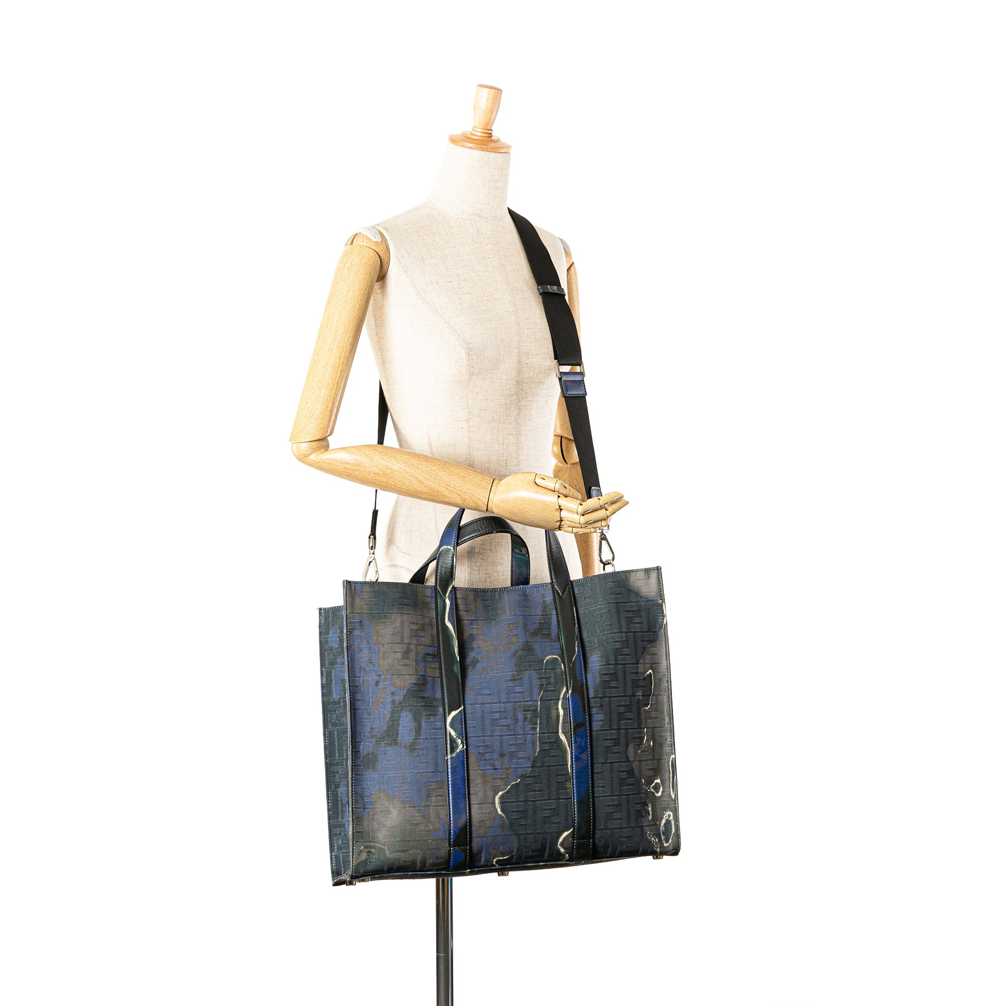 Large Zucca Jacquard Tie Dye Sunset Shopper Tote - Image 14