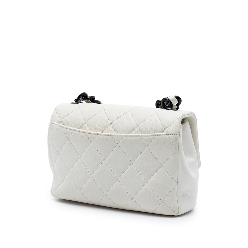 Medium Quilted Caviar My Everything Flap - Image 2