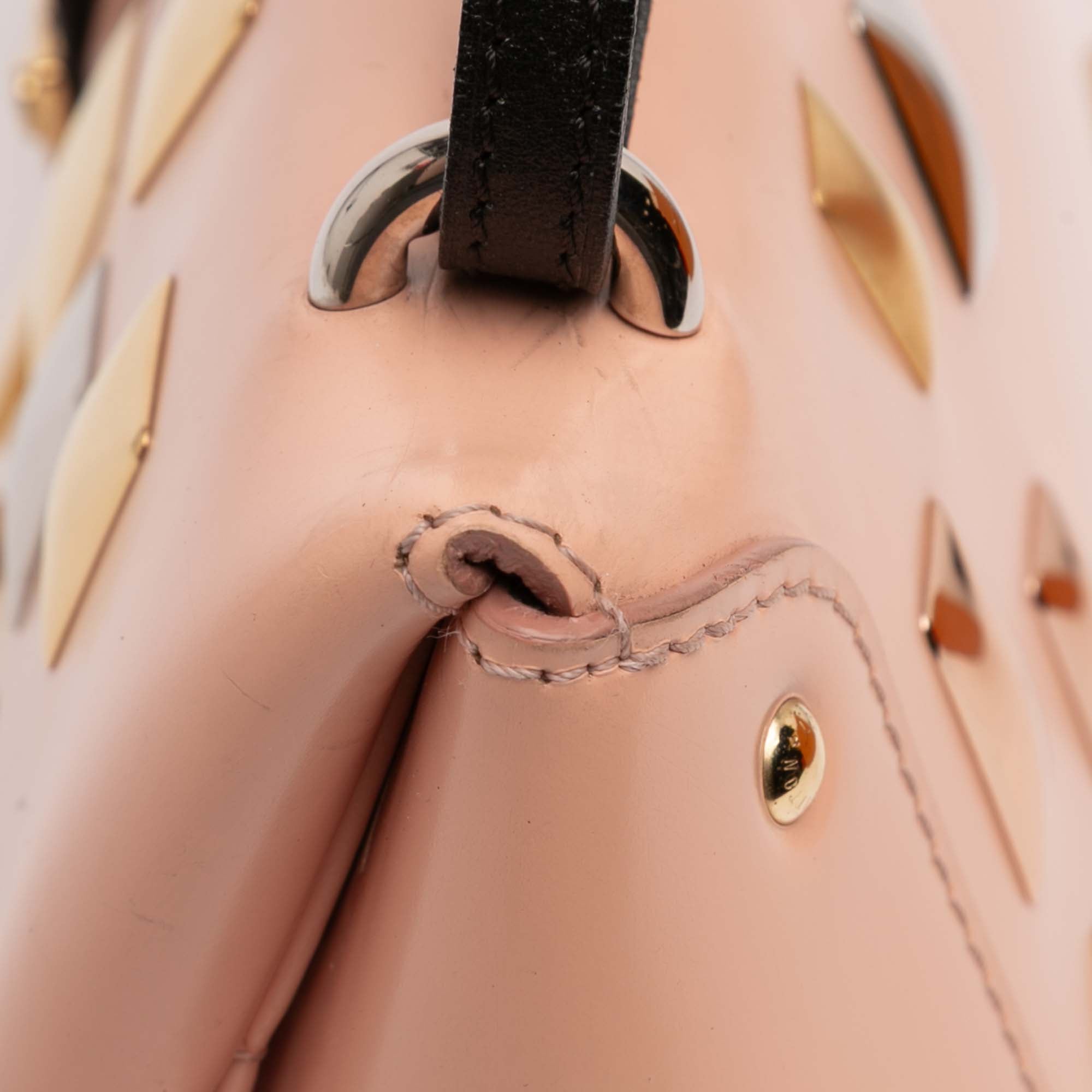 Glazed Calfskin Sac Triangle PM - Image 11