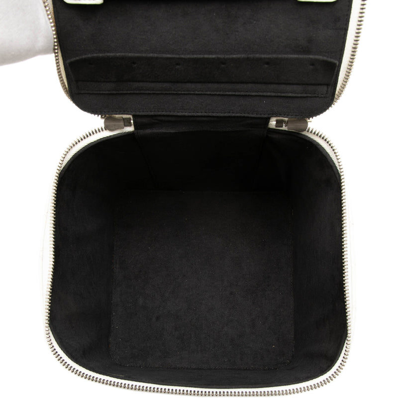 Large Quilted Lambskin Top Handle Jewelry Box With Chain - Image 4