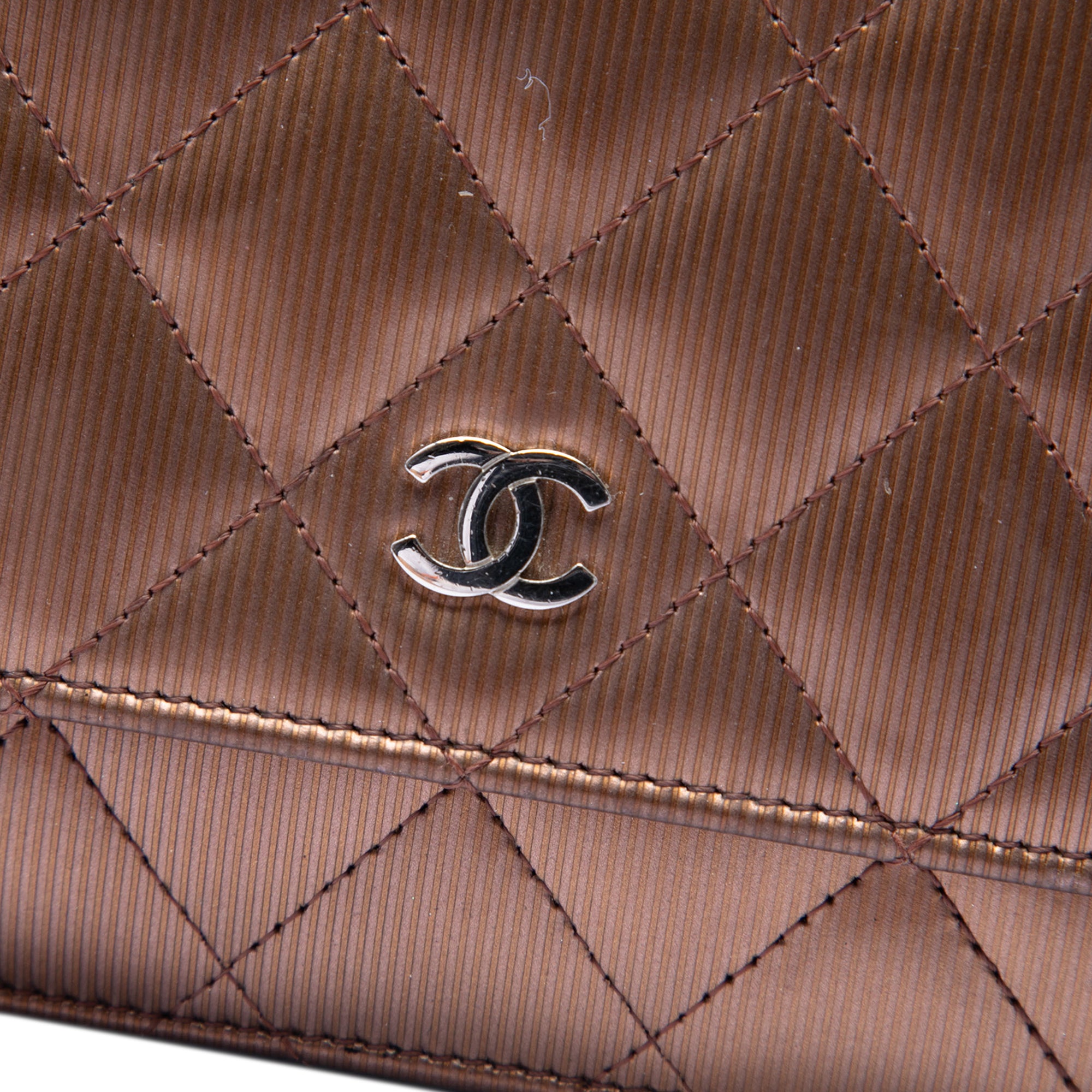 CC Quilted Striated Metallic Patent Wallet on Chain - Image 5