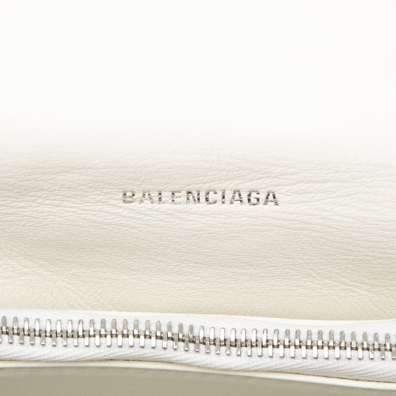 Medium Crushed Calfskin Chain Shoulder Bag - Image 5