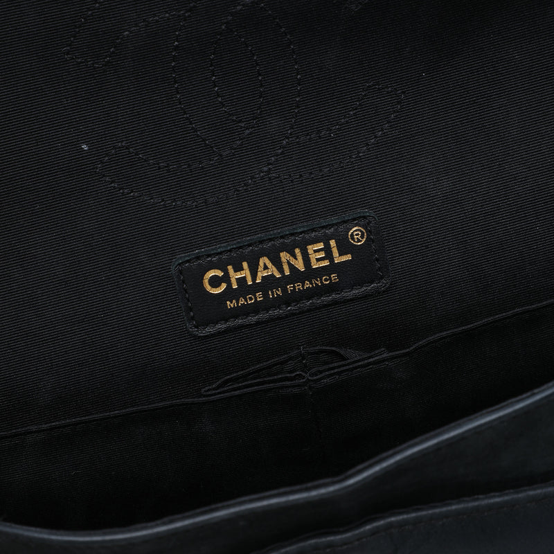 Medium Classic Bicolor Caviar and Iridescent Calfskin Double Flap - Image 5
