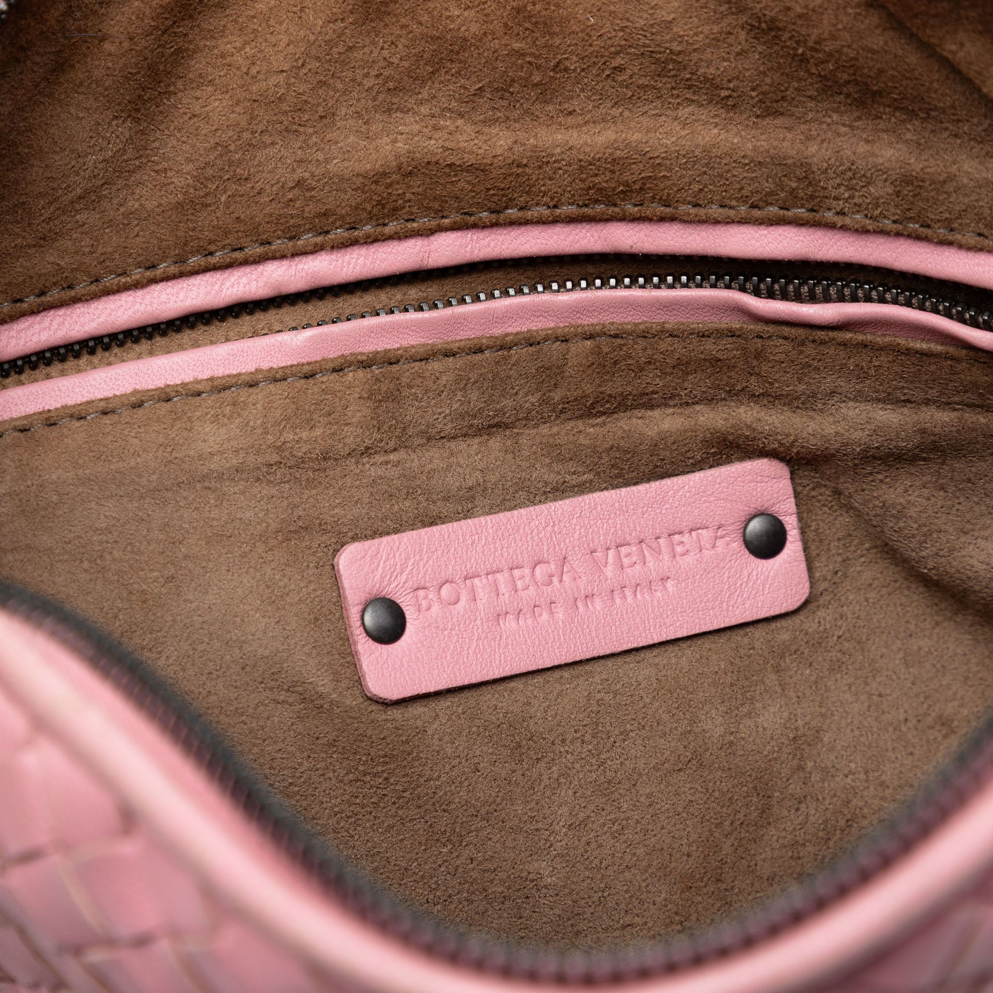 Nappa Intrecciato Nodini Crossbody - Image 5